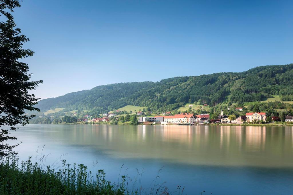 Wesenufer Hotel & Seminarkultur An Der Donau Exterior foto